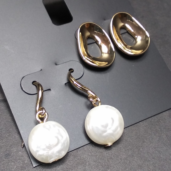 ALFANI Elegant Gold Tone Pierced Earrings 3 Classic Pairs Post & Wire NWT - Picture 3 of 12